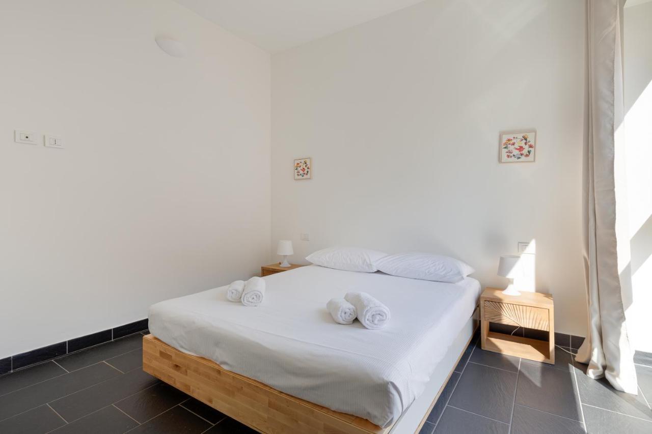 Appartement Guesthost - Industrial Design Near M4 Tolstoj Milan